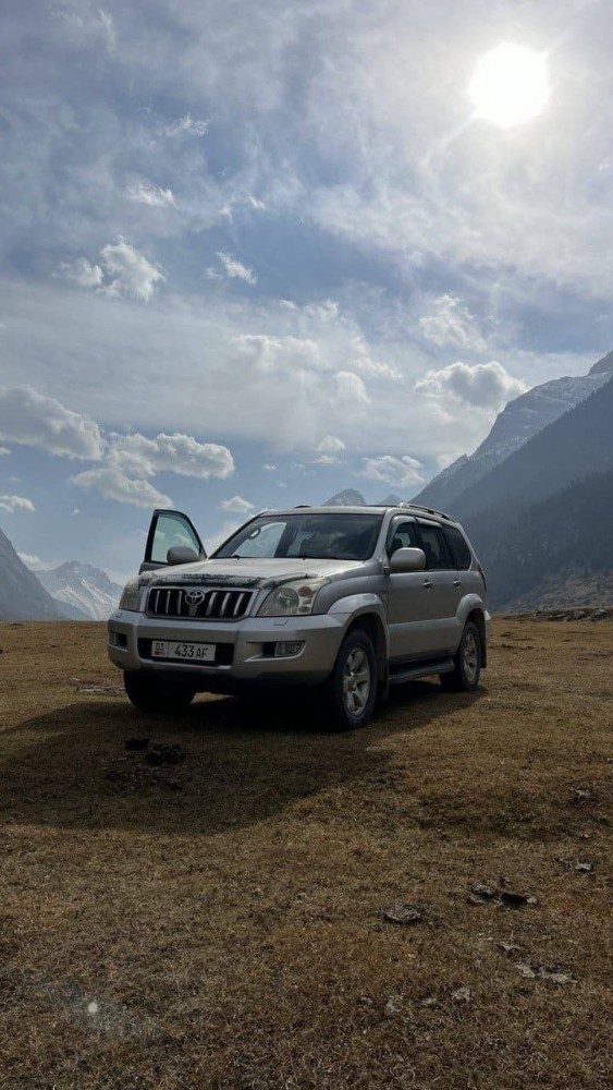 Toyota Landcruiser Prado-5