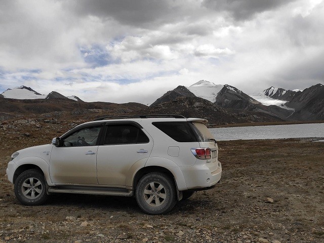 Toyota Fortuner-4