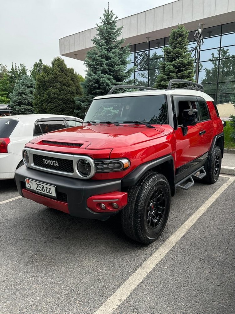 Toyota FJ-Cruiser Ruby-6