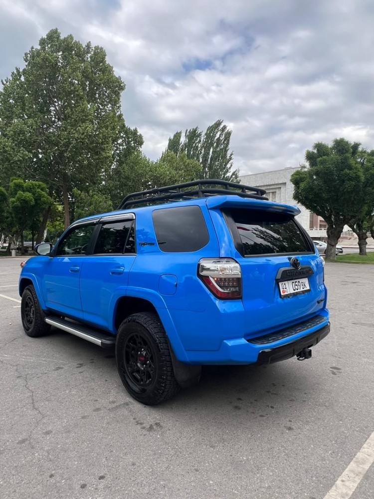 Toyota 4Runner TRD PRO-3