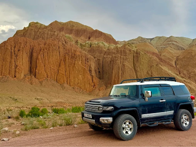 Toyota FJ-Cruiser Black-3